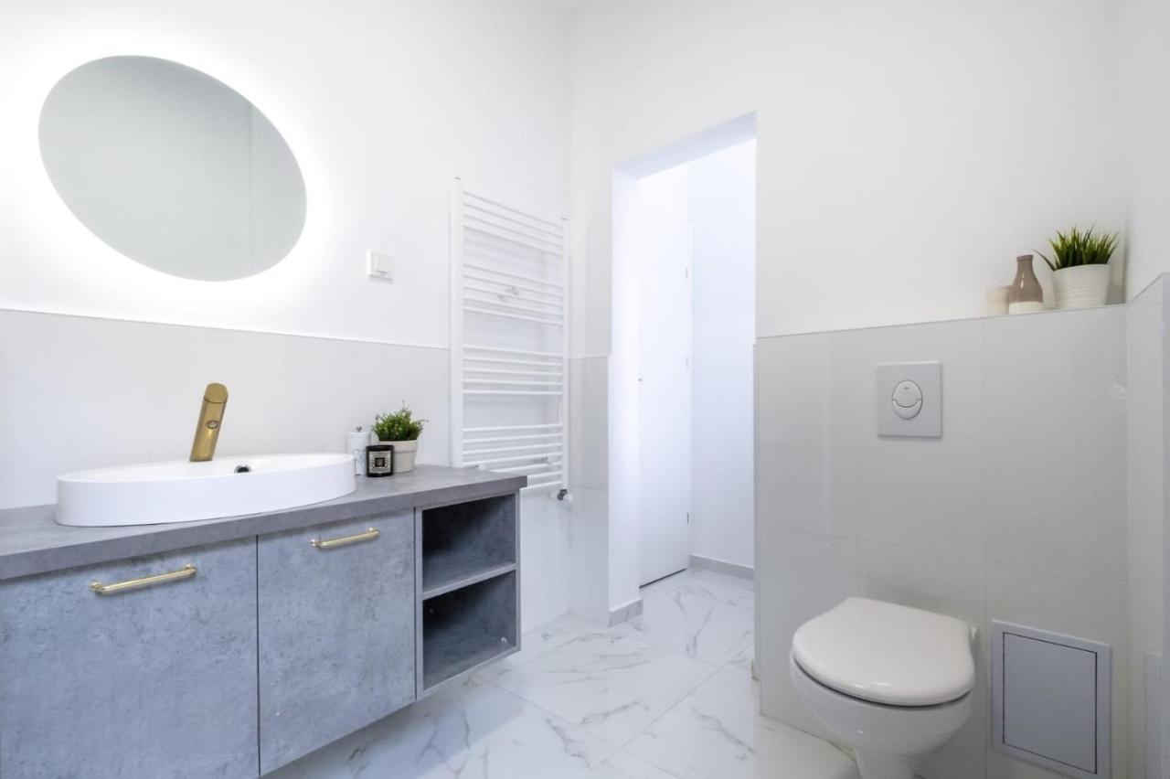 Gorgeous Bucharest Apartments Old Town Extérieur photo